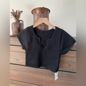 New Gilly Hicks Short Sleeve Crop Top Large Black